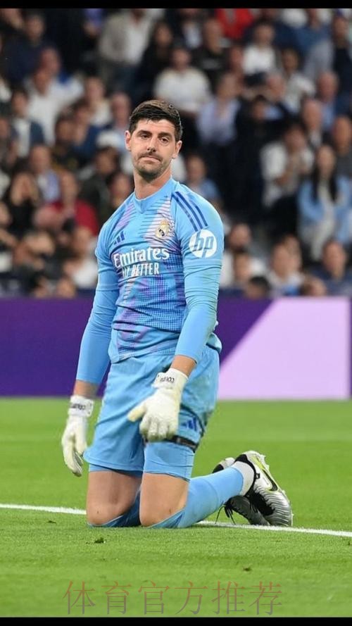 皇马官方：库尔图瓦接受左膝前十字韧带手术